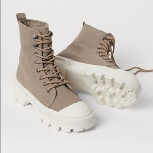 NEW H&M Canvas Boots- without tag. EU40 size